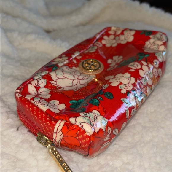 Tory Burch Red and Green Floral Cosmetic Case - Picture 6 of 6